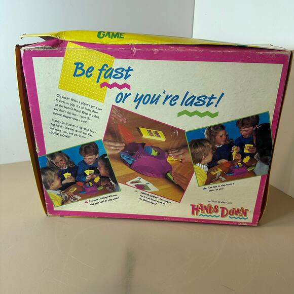 Vintage Hands Down Game Milton Bradley 1987 Slap Happy Fun COMPLETE - Picture 2 of 11